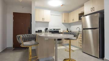 Apartment, 1 Bedroom | Interior