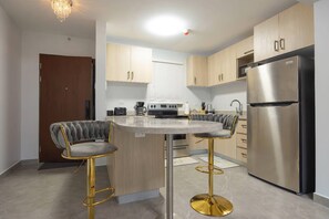 Apartment, 1 Bedroom | Interior