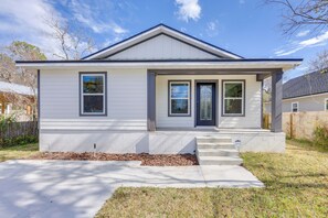 House (2 Bedrooms) | Interior - Welcome Home! St. Augustine Escape 1 Mi to Dtwn (St. Augustine)