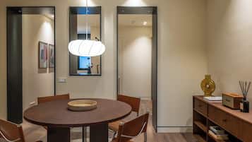 Appartamento Deluxe, 2 camere da letto | Area soggiorno