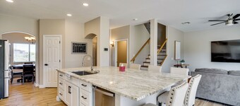 8 Mi to Saguaro National Park: Family Home w/ Yard