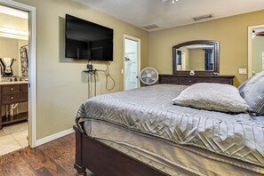House (3 Bedrooms) | Interior - Golf, Paddle & Hike: Cozy Inverness Home w/ Yard (Inverness)