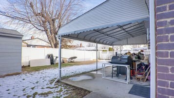 Apartment (1 Bedroom) | Interior