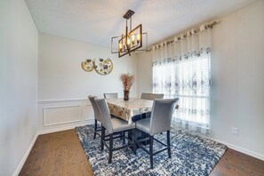 House (4 Bedrooms) | Interior - Walk to Lake! Home w/ Pool Near At&t Stadium (Rowlett)