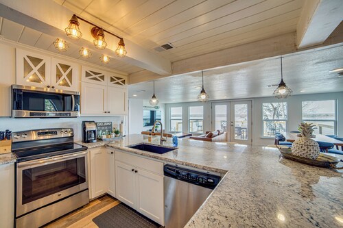 Deck w/ Sunset View: Group Getaway on Lake Whitney