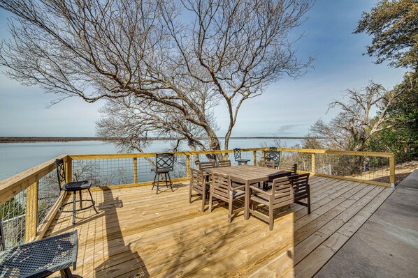 House (4 Bedrooms) | Interior - Deck w/ Sunset View: Group Getaway on Lake Whitney (Whitney)