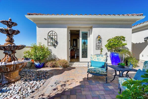 Apartment (0 Bedroom) | Front of property - Hike & Golf: Tucson Couple's Retreat w/ Mtn Views! (Saddlebrooke)