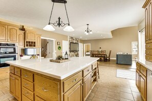 House (5 Bedrooms) | Interior - Family Home on 9 Acres! Climbing Wall & Gym (Thornville)
