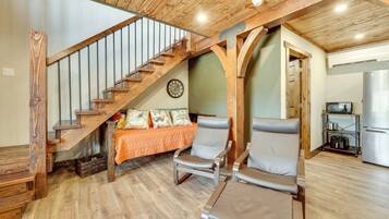 Apartment (0 Bedroom) | Interior