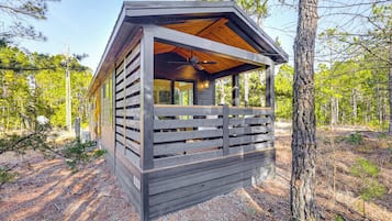 House (1 Bedroom) | Interior