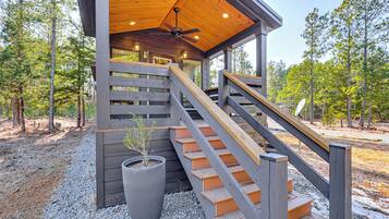 House (1 Bedroom) | Interior