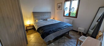 Charming House in Venisey - Tranquility and Pets Allowed