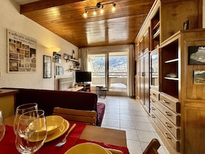 Living area - Cozy Cabin Studio 4 pers No Pets Allowed (Briançon)