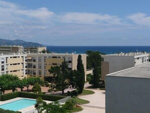 Exterior - Spacious Apt 4 ppl with pool near beach (Le Lavandou)