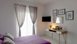 1 chambre, fer et planche à repasser, Wi-Fi, draps fournis