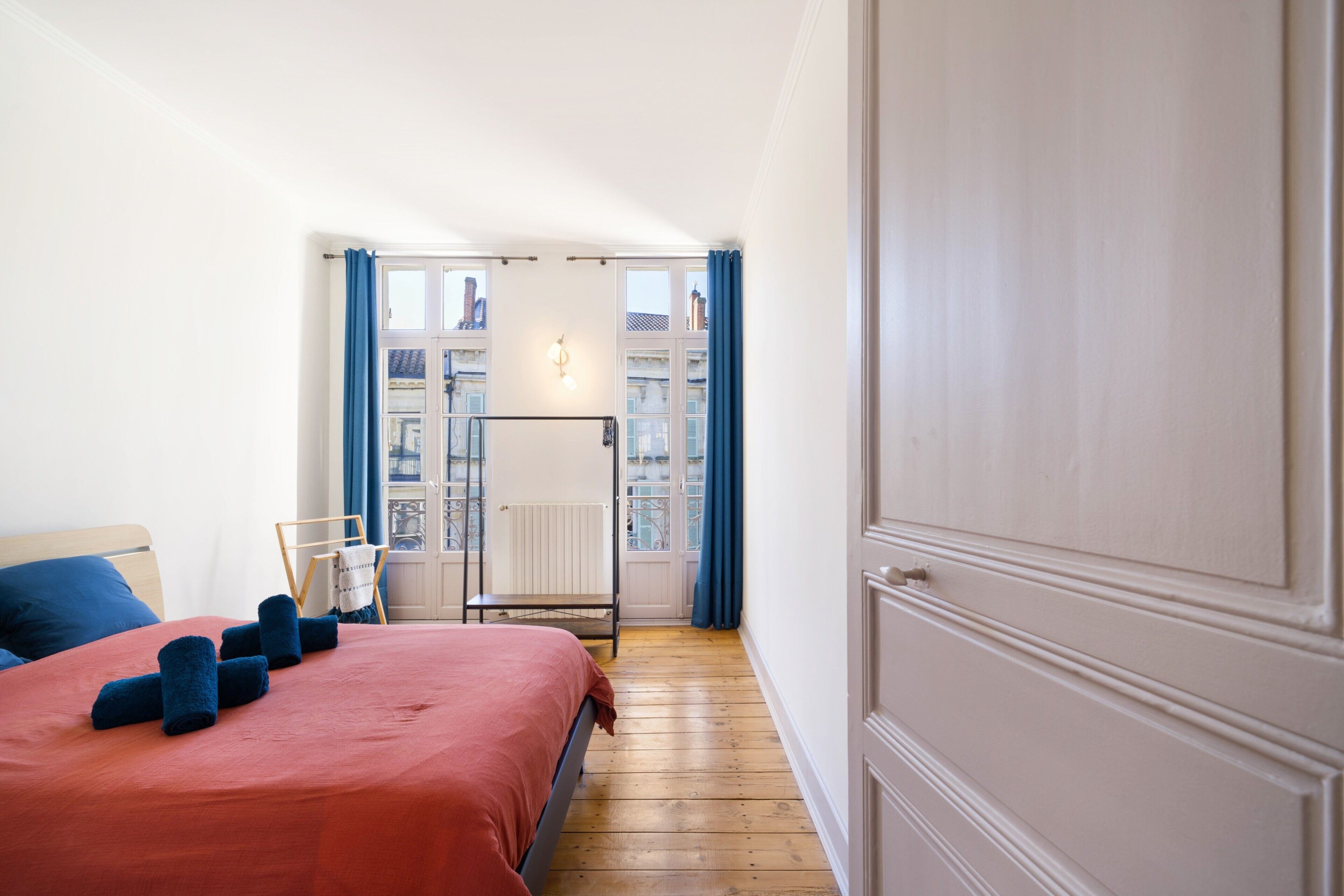 Bügeleisen/Bügelbrett, WLAN, Bettwäsche