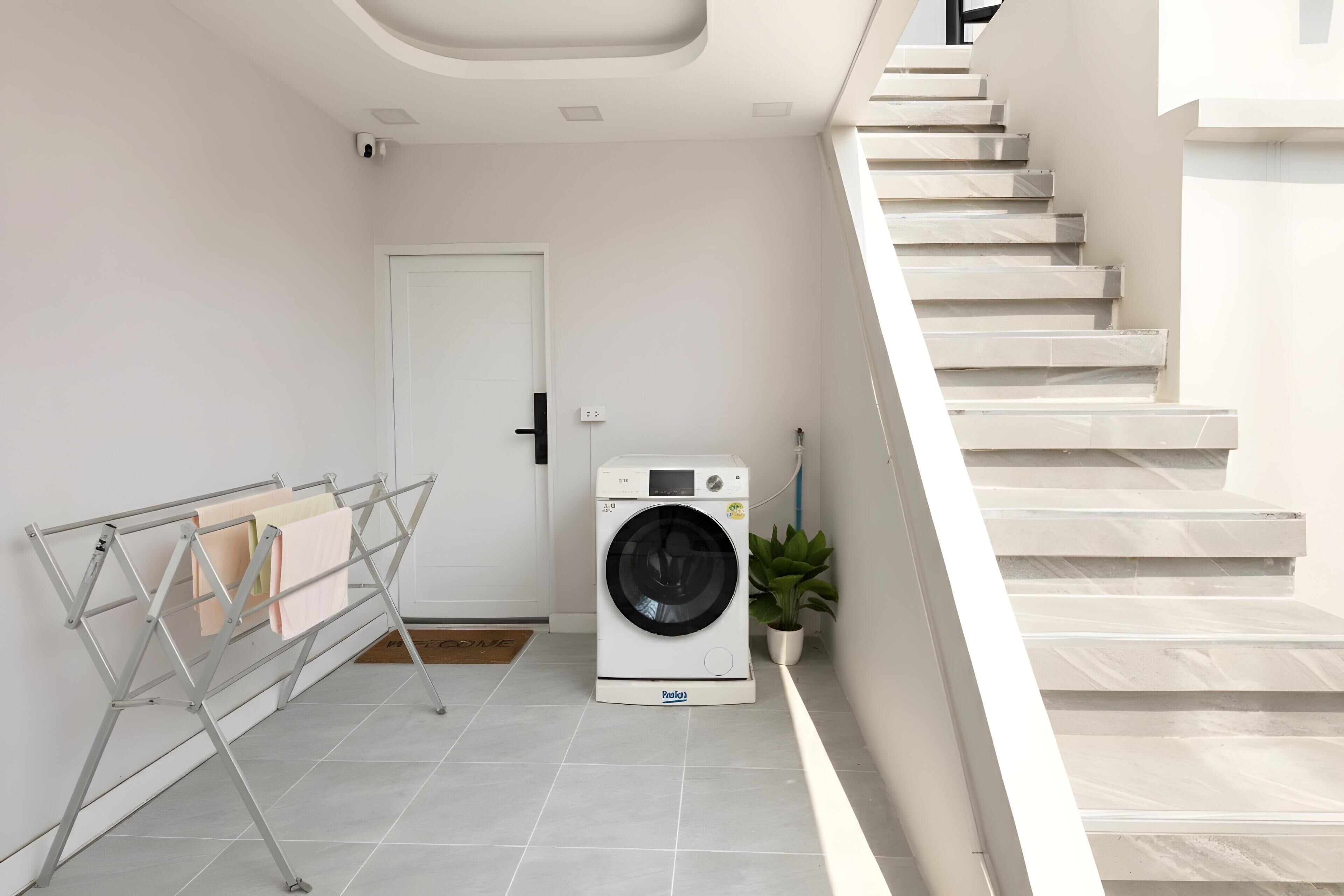 Deluxe Villa, City View | Interior