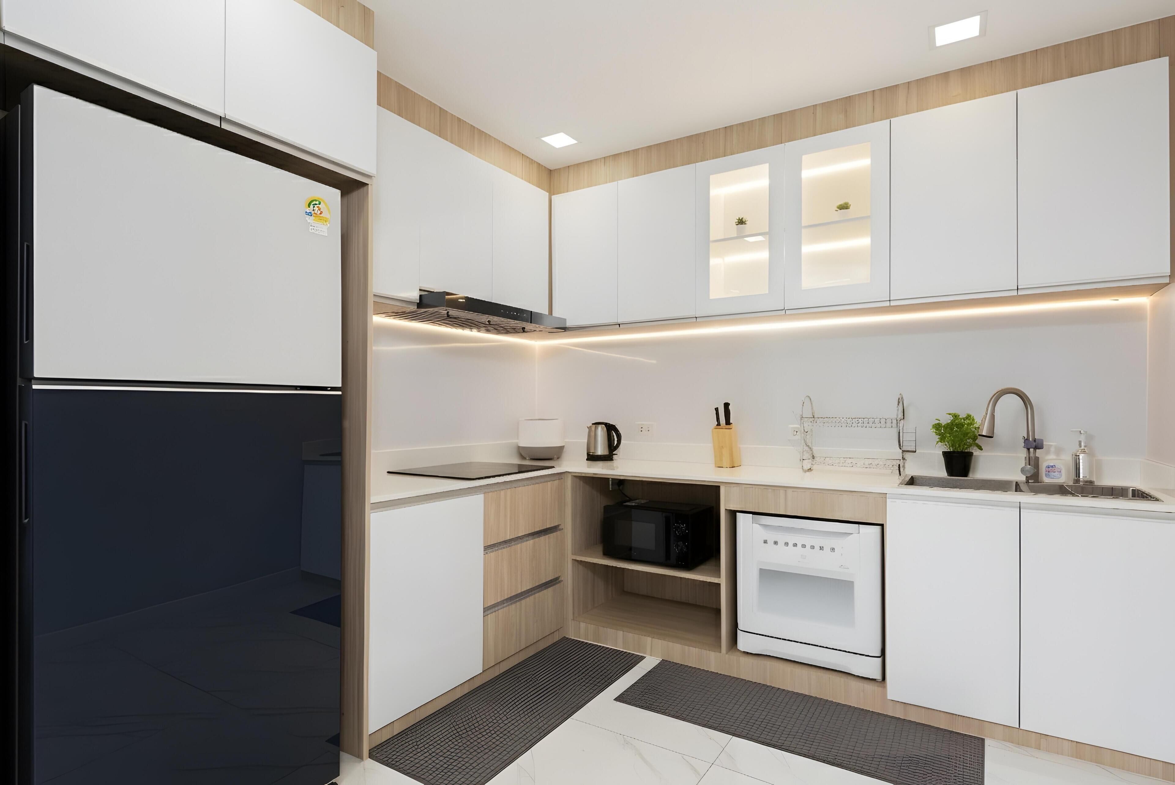 Deluxe Villa, City View | Private kitchen