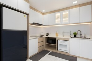 Vila Deluks, pemandangan kota | Dapur pribadi