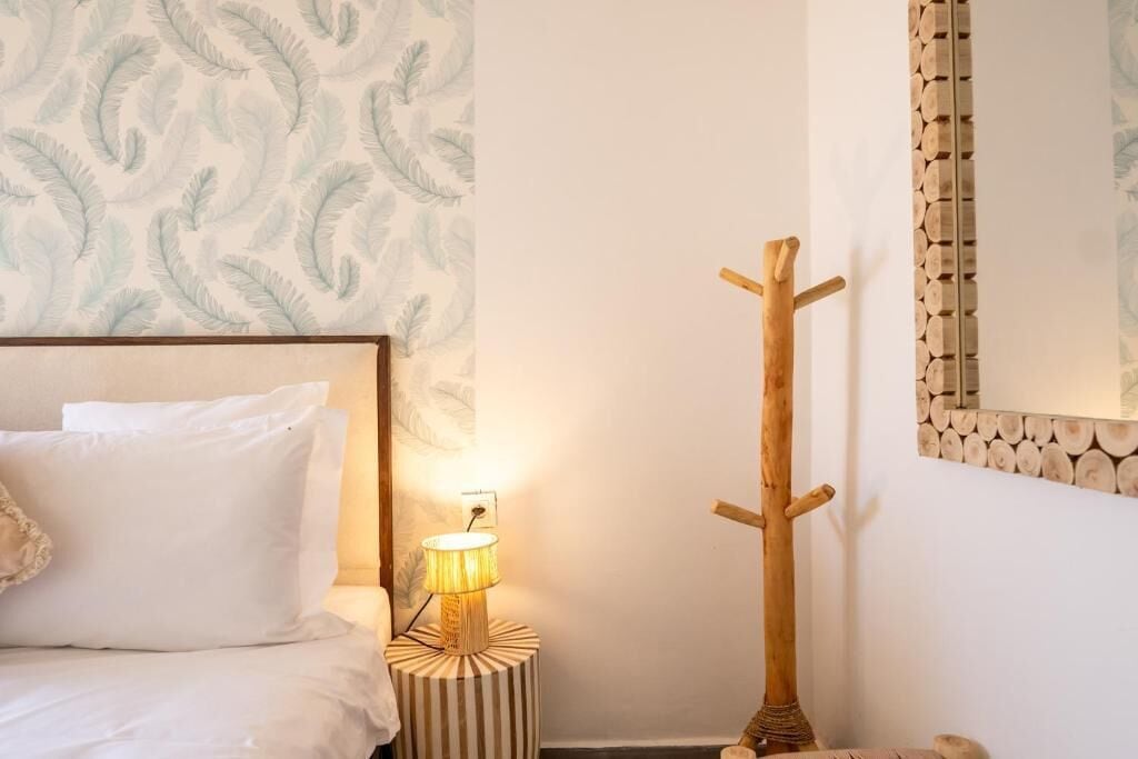 Double or Twin Room | Free WiFi