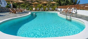 Anassa Cycladic Village