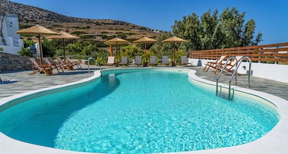 Anassa Cycladic Village