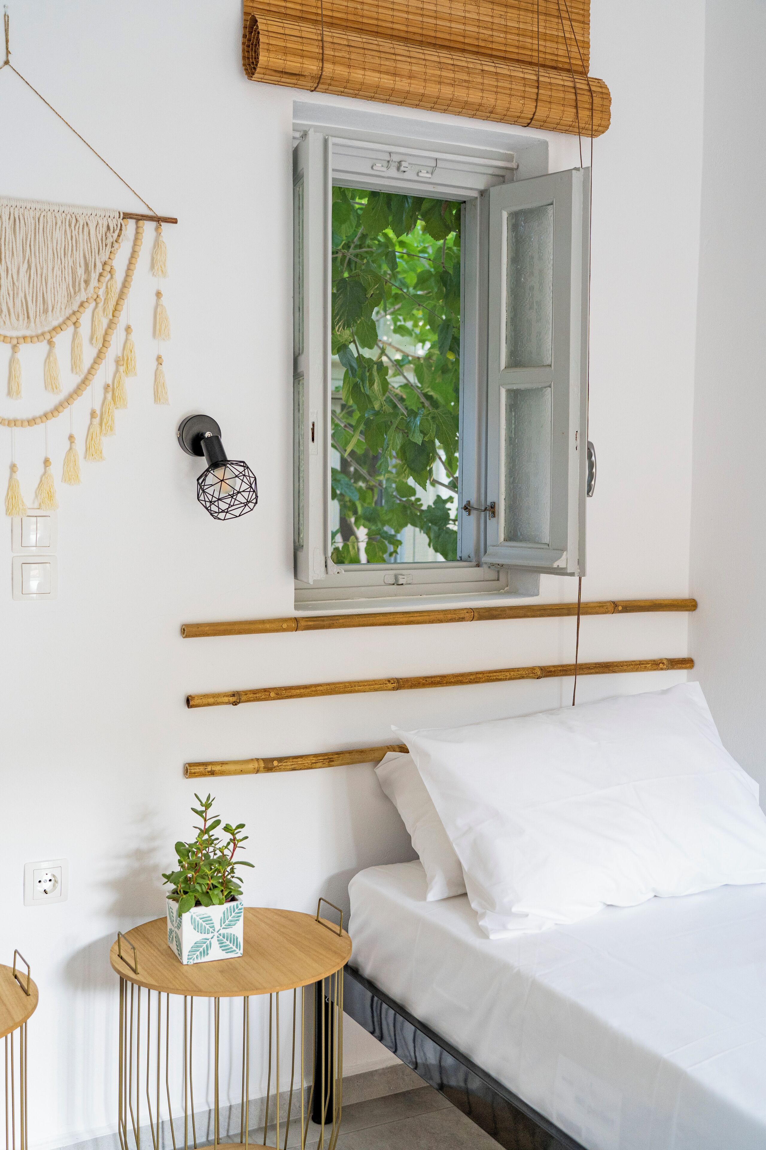 Iron/ironing board, free WiFi, wheelchair access