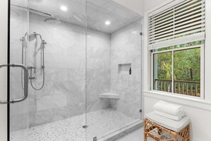 Shower, hair dryer, towels - New build home with sparkling pool (Kiawah Island)