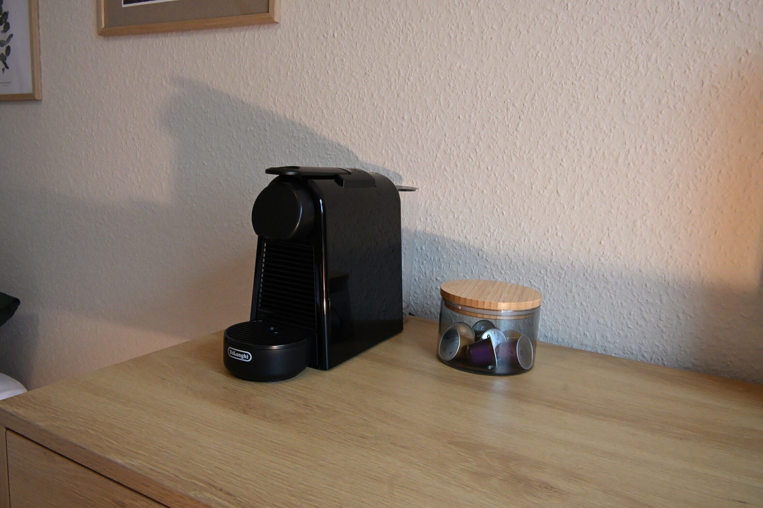 Kaffee und/oder Kaffeemaschine