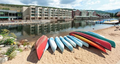 Lakeside Keystone Condo Walk to Lake Minutes to Lifts Shops and Dining