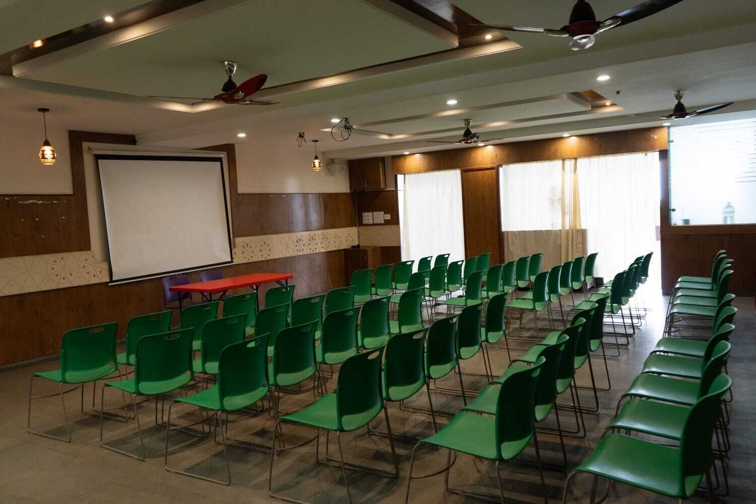 Meeting facility