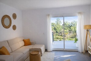 House - Ap2147 in Denia With 2 Bedrooms and 1 Bathrooms (Denia)