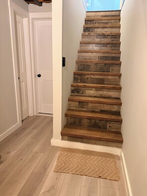 Interior - Lovely 4-bedroom Stratton - Mt. Snow Getaway (Wardsboro)