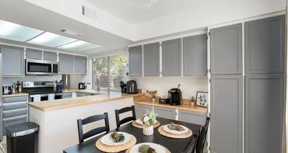 Home in Chandler, AZ. Private Pool, Retreat Near Phoenix, Scottsdale, & Tempe