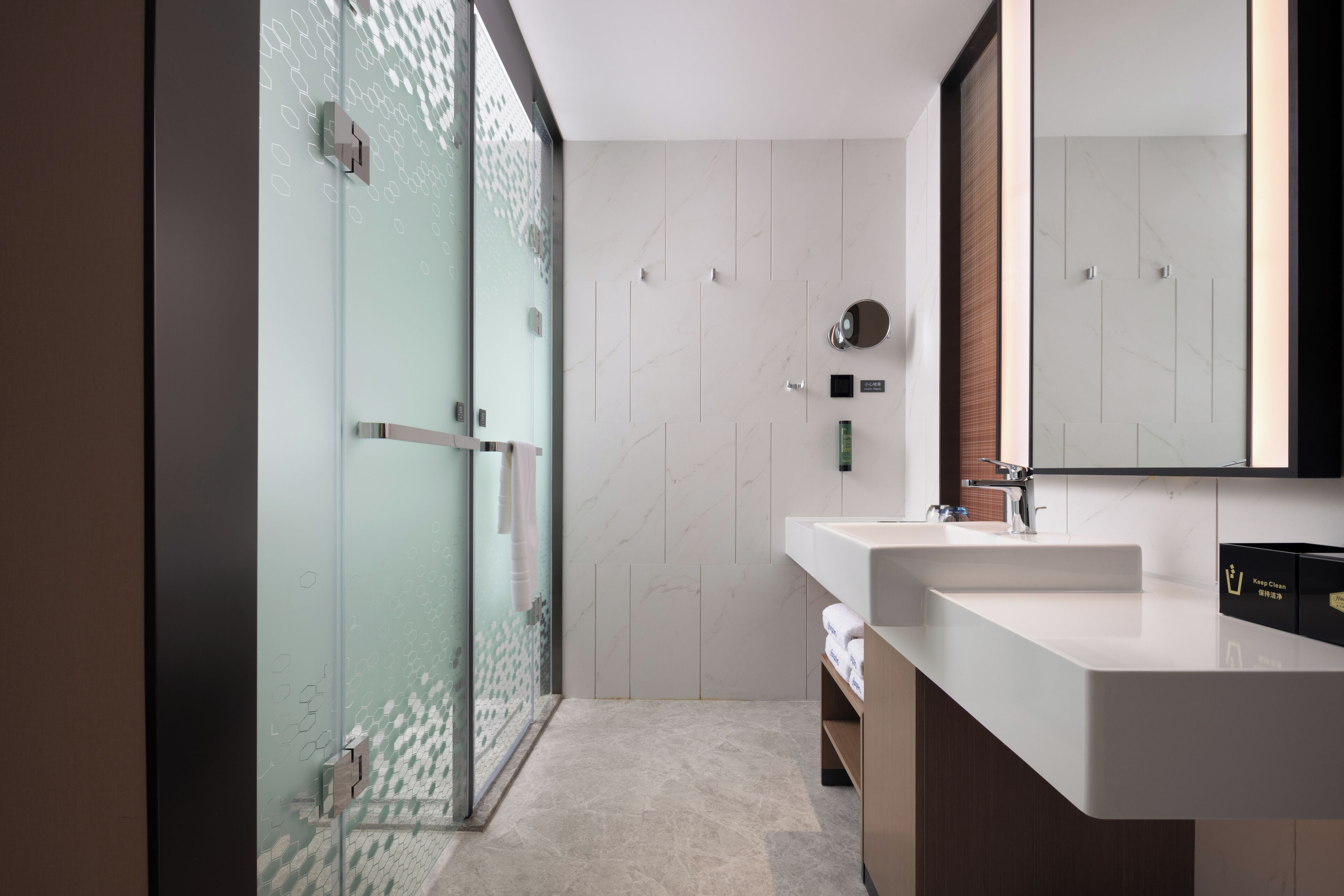 Basic Single Room, Lake View | Bilik Mandi | Kelengkapan dandanan diri percuma, pengering rambut, tuala disediakan 