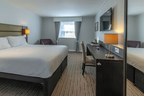 Dobbeltrom – basic | Skrivebord, strykejern/-brett og wi-fi (inkludert)