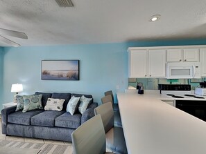 Interior - Horizon South #59-202 | Lake View, Across from Beach + Amenities (Panama City Beach)