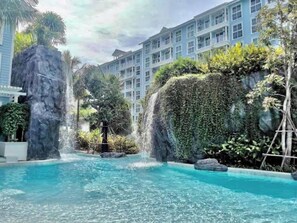 Zimmer, 1 Schlafzimmer, barrierefrei, Raucher | Pool | Außenpool