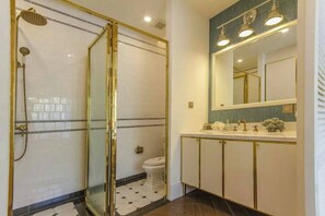 Chambre, 1 chambre, accessible aux personnes à mobilité réduite, fumeur | Salle de bain
