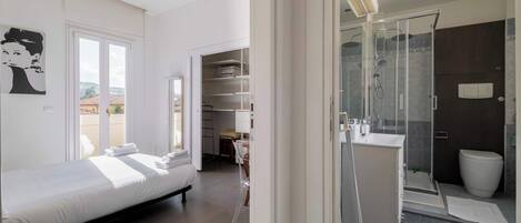 Fer et planche à repasser, Wi-Fi