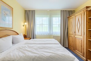 Tabla de planchar con plancha y wifi