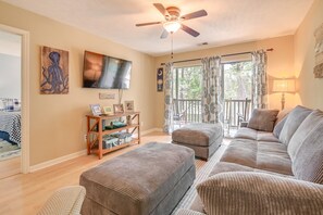 Smart TV - Fantastic True Blue 2 bedroom golf front condo (Pawleys Island)