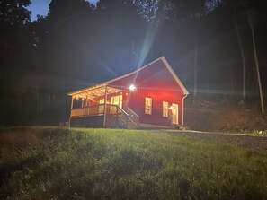 Exterior - Little Red Cabin on 60 Acres with private National Forest Access, pond, fire pit (Criders)