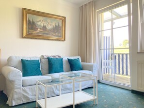 TV - Apartment with Garden View K1 206 (Spalt)