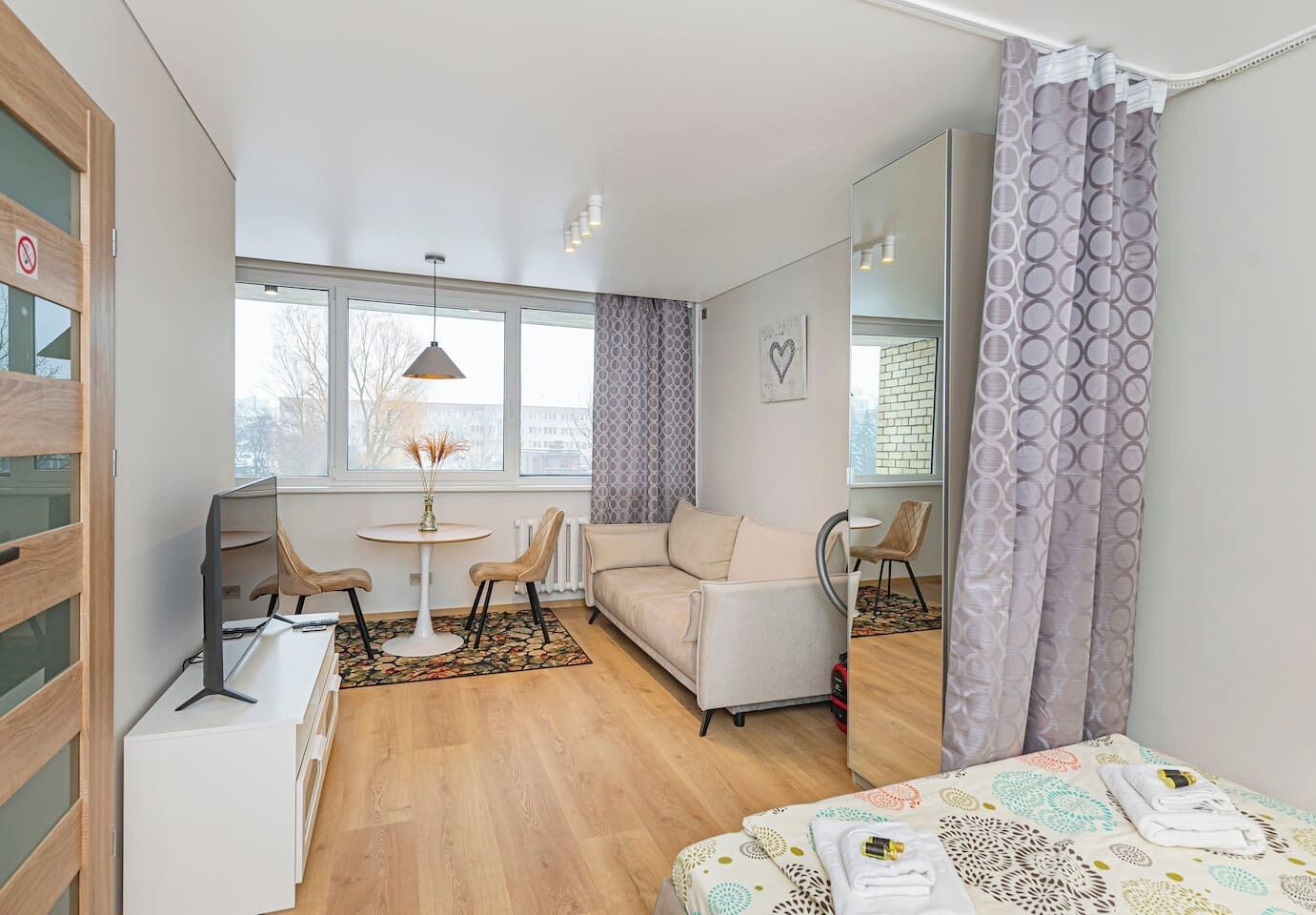 Strygejern/strygebræt, Wi-Fi, sengetøj