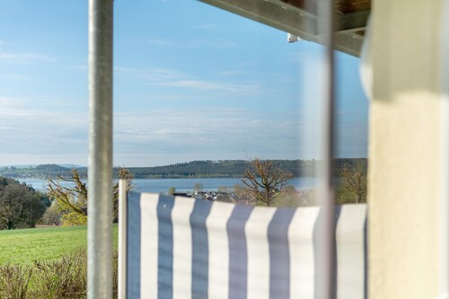 Superior Apartment mit Seeblick