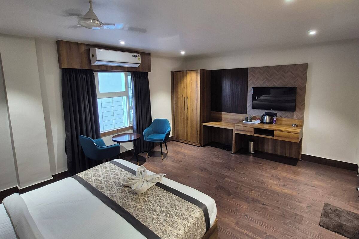 Superior-Doppelzimmer | Laptopgeeigneter Arbeitsplatz, kostenloses WLAN