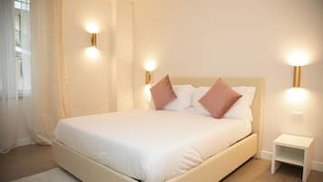 Double Room | In-room safe, desk, laptop workspace, iron/ironing board