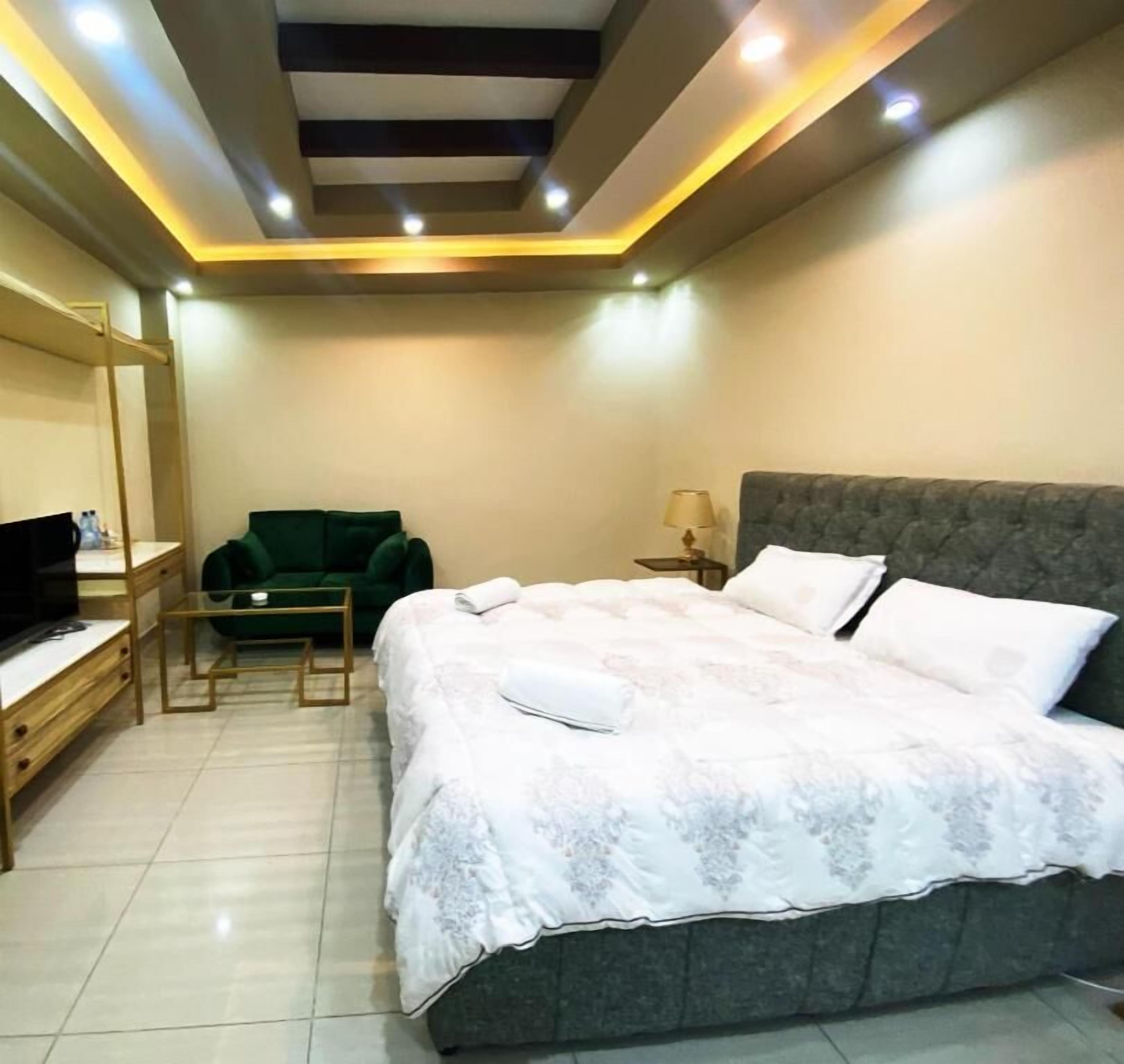 Double Room | Free WiFi