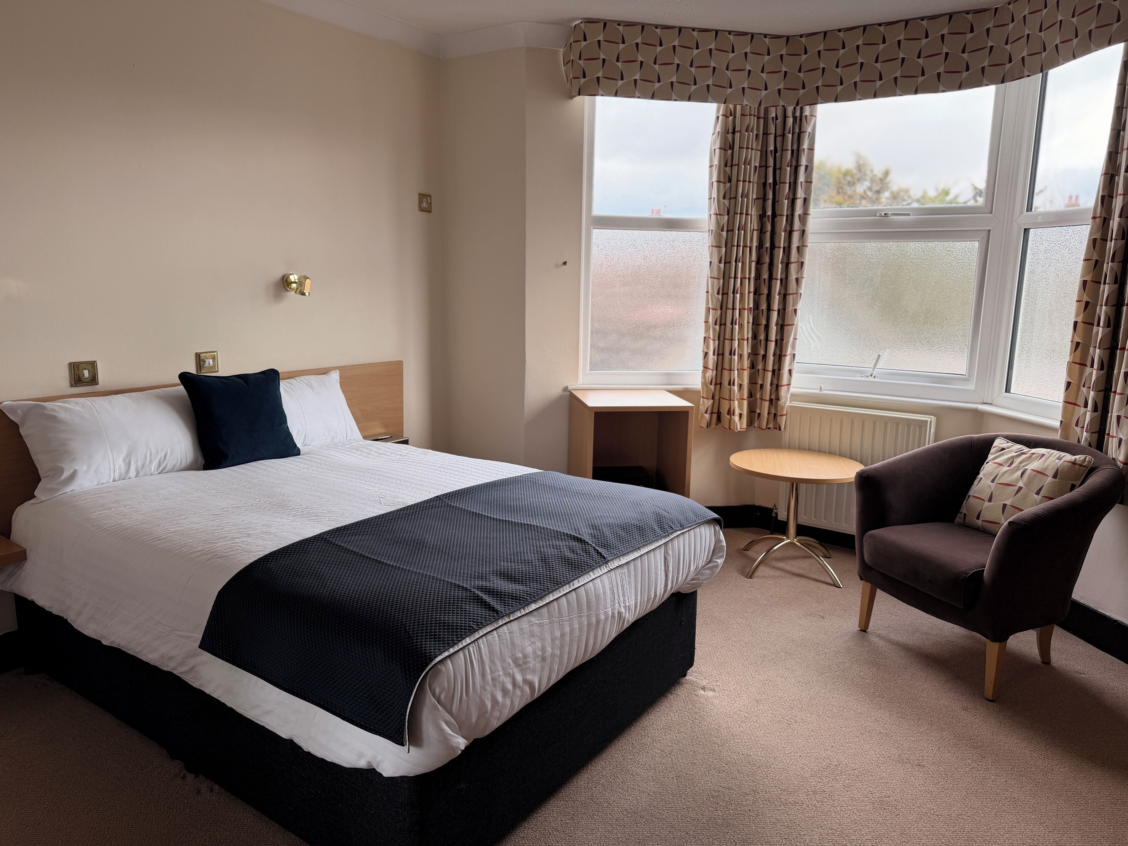 In-room safe, desk, laptop workspace, iron/ironing board